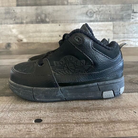 Jordan shoes little kids all black size 8C - Picture 2 of 9